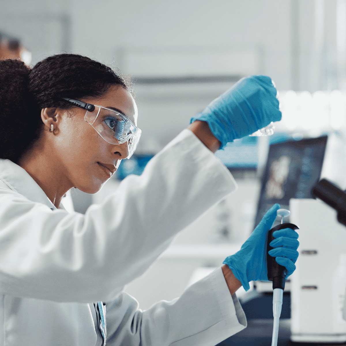 IoT in the Pharma World Hero