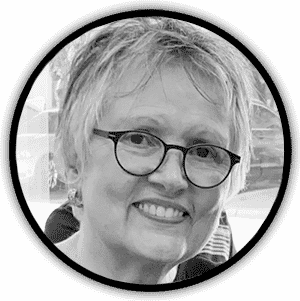 Mollye Barrett Headshot