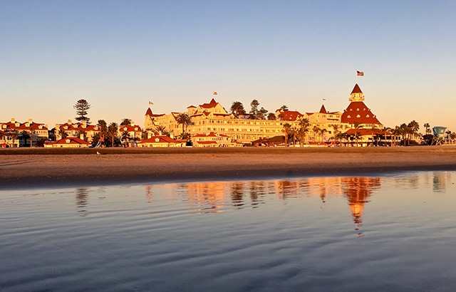 Hotel Del Coronado beach