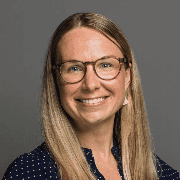 photo of Nicole Lucas